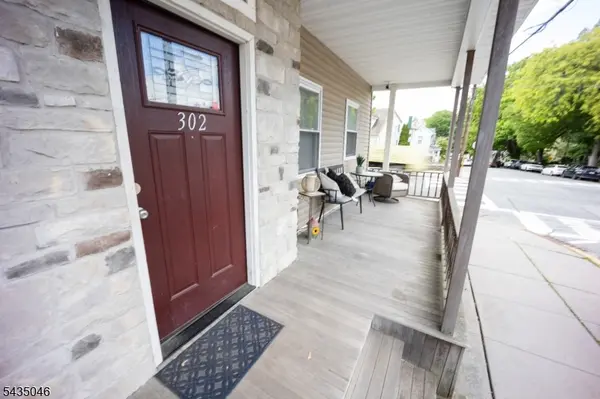 302 Front St, Belvidere Twp., NJ 07823