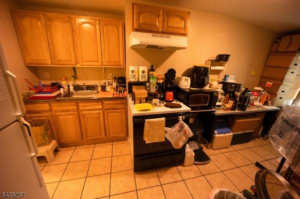 332 Water St, Belvidere Twp., NJ 07823
