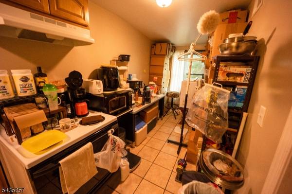 332 Water St, Belvidere Twp., NJ 07823