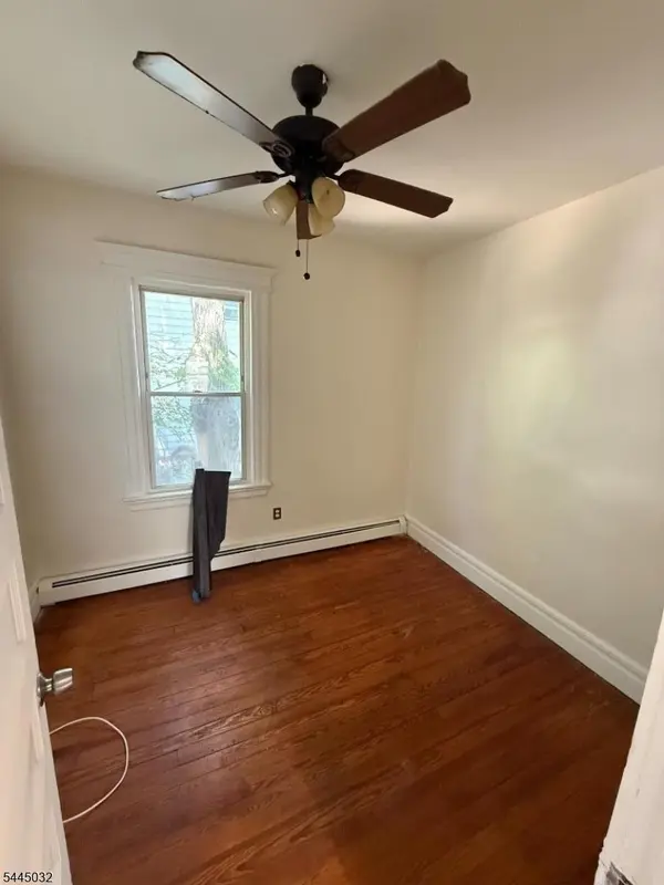 38 W Avon Ave, Irvington Twp., NJ 07111