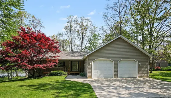32058 County Road 687, Bangor Twp, MI 49013