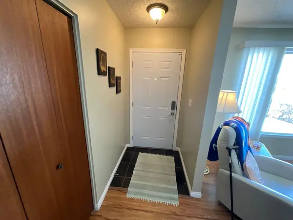 5316 Poplar AVE, Blackfalds, AB T0M 0J0