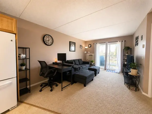4646 55 AVE #305, High Prairie, AB T0G 1E0