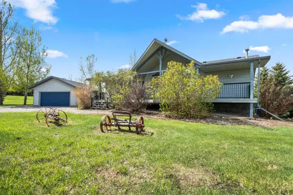 8120 408 AVE E, Rural Foothills County, AB T1S 6C4