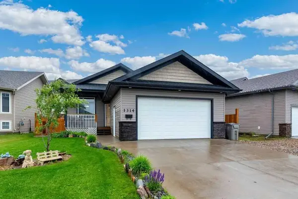 1314 47A AVE, Lloydminster, SK S9V 2G6