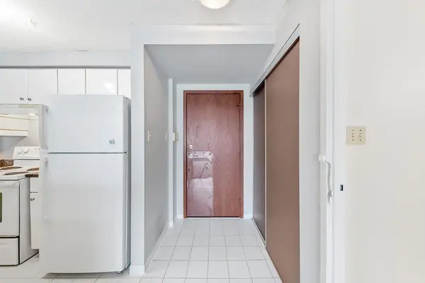 10 Yonge ST #2609, Toronto C01, ON M5E 1R4