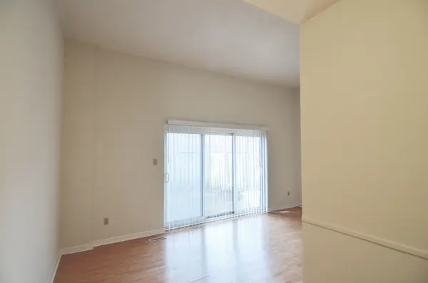23 Grass Meadoway WAY, Toronto C15, ON M2H 2V4