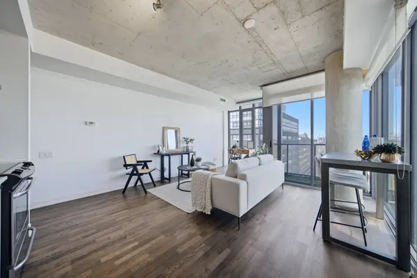 95 Bathurst ST #1307, Toronto C01, ON M5V 0H7