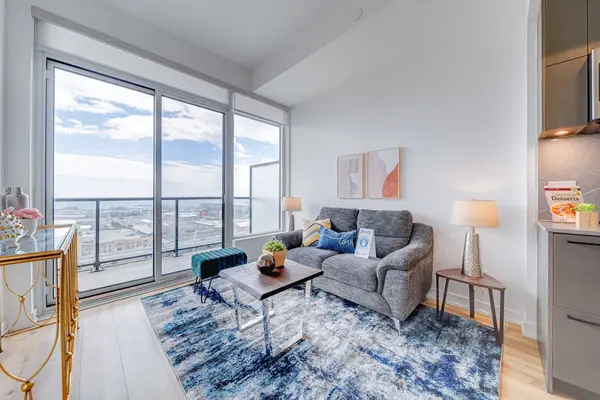 135 East Liberty ST #1501, Toronto C01, ON M6K 0G7