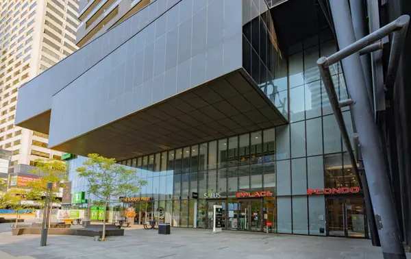 8 Eglinton AVE E #4404, Toronto C10, ON M4P 1A6