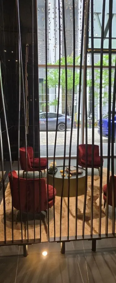 11 Yorkville AVE #5103, Toronto C02, ON M4W 1L2