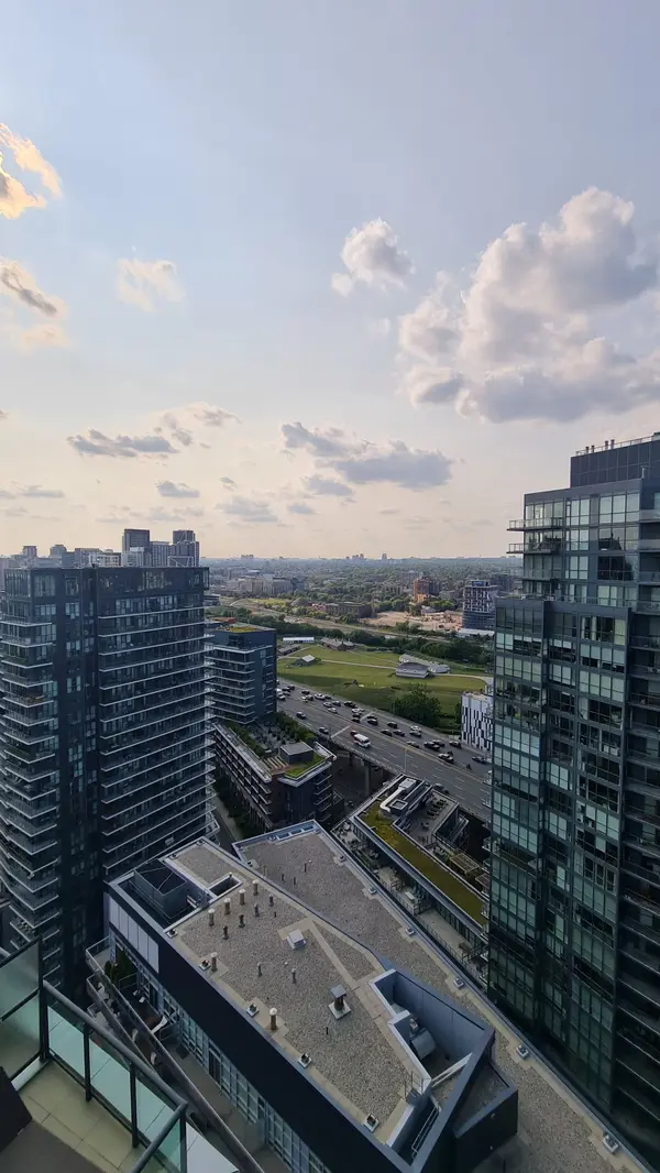 600 Fleet ST #3001, Toronto C01, ON M5V 1B7