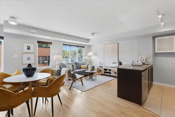 1 Ruttan ST #201, Toronto C01, ON M6P 0A1