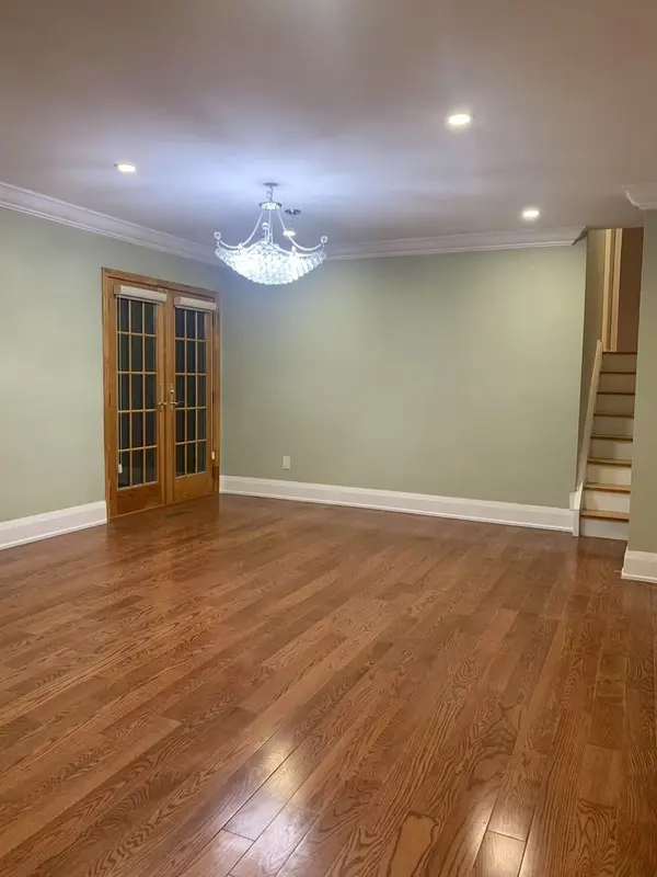 63 Lesgay CRES #Upper, Toronto C15, ON M2J 2J2