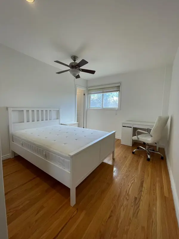 63 Lesgay CRES #Upper, Toronto C15, ON M2J 2J2