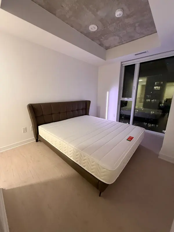 65 Mutual ST #2804, Toronto C08, ON M5B 2A9