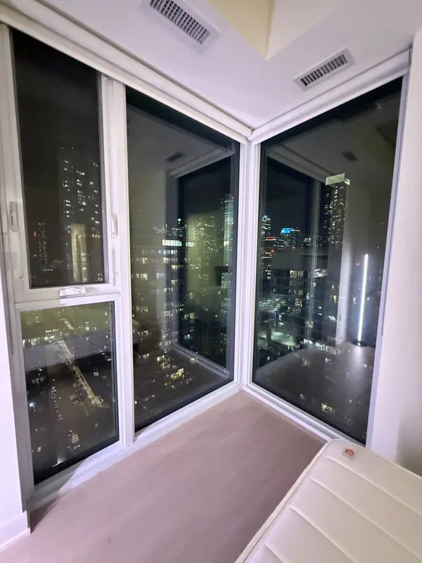 65 Mutual ST #2804, Toronto C08, ON M5B 2A9
