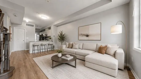 19 Island RD #34, Toronto E10, ON M1C 0E4