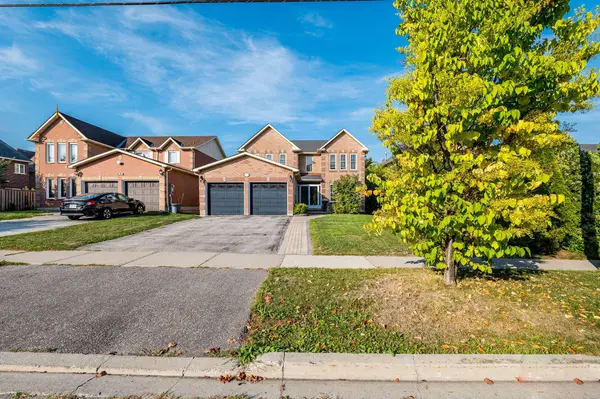 490 Old Harwood AVE, Ajax, ON L1T 3L1