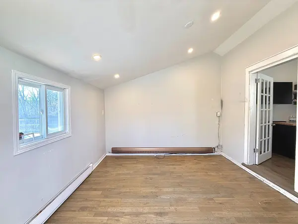 575 Kingston RD W, Ajax, ON L1T 3A2