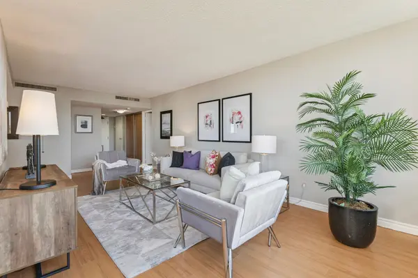 150 Alton Towers CIR #1503, Toronto E07, ON M1V 4X7