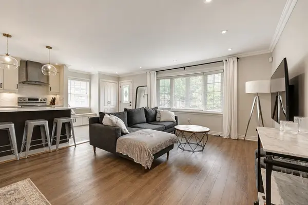 171 Canlish RD, Toronto E04, ON M1P 1T1