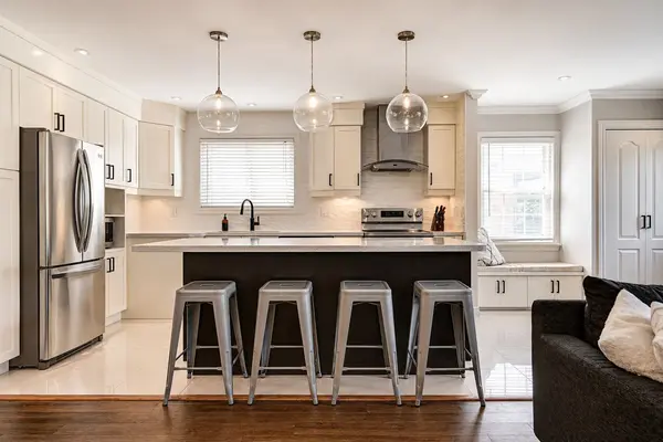 171 Canlish RD, Toronto E04, ON M1P 1T1
