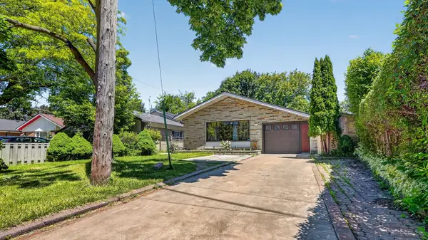 8 Bonnechere CRES, Toronto E09, ON M1K 4Y8