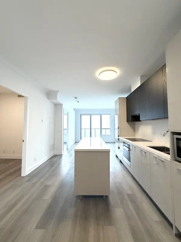 8 Water Walk DR #4309, Markham, ON L3R 6L4