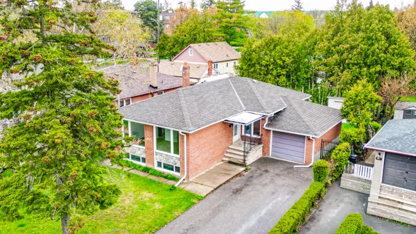 299 Palmer AVE, Richmond Hill, ON L4C 1P4