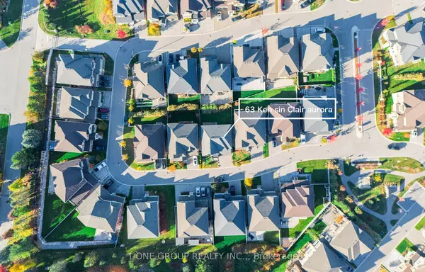 63 Ken Sinclair CRES, Aurora, ON L4G 3J1