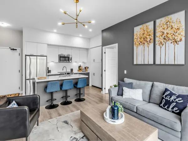 415 Sea Ray Ave AVE #438, Innisfil, ON L9S 0R5