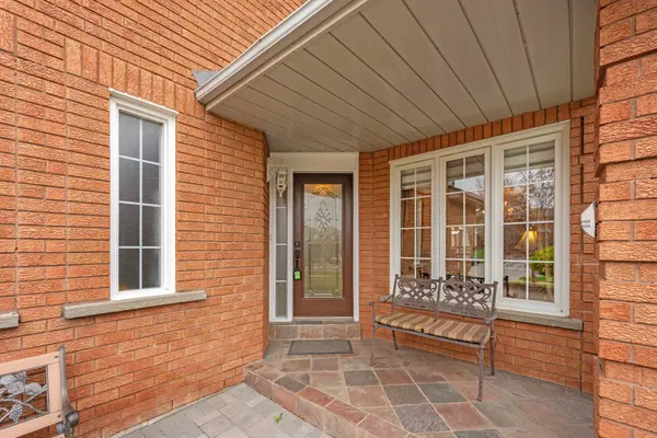 195 View North CT, Vaughan, ON L4L 8S3