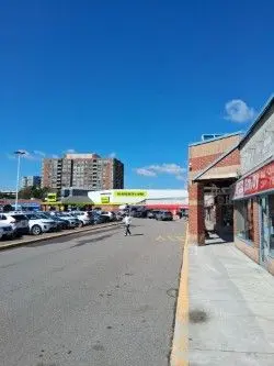 800 Steeles AVE W #B06, Vaughan, ON L4J 8J8