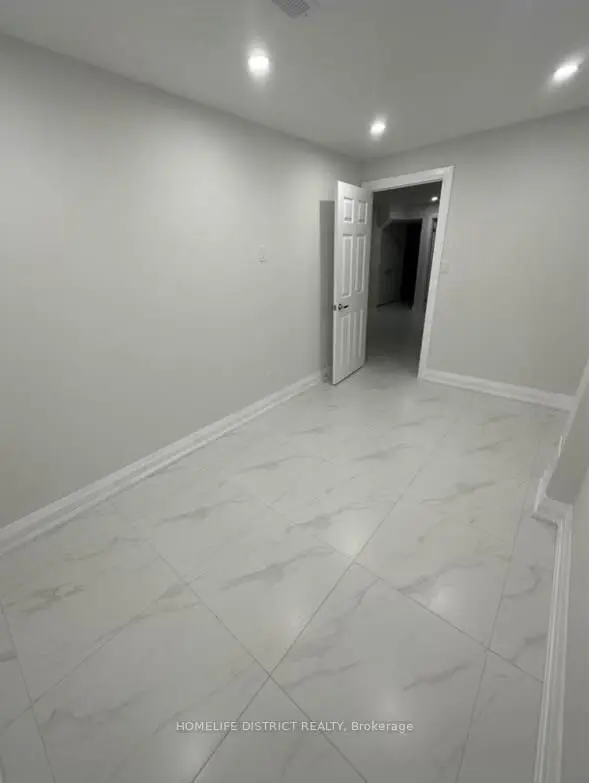 51 Sharpe CRES, New Tecumseth, ON L0G 1W0