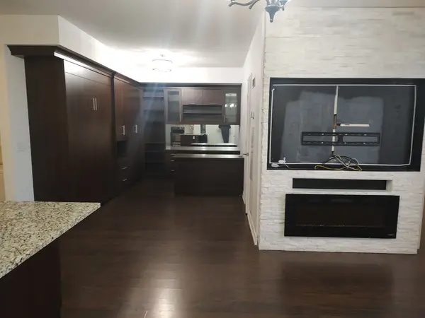 9245 Jane ST #701, Vaughan, ON L6A 0J9