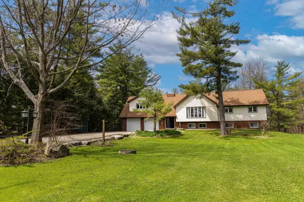 1936 PENINSULA POINT RD, Severn, ON P0E 1N0