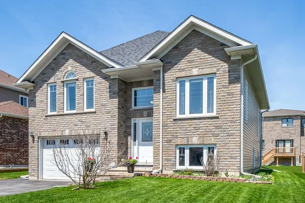 219 Centre ST, Clearview, ON L0M 1S0