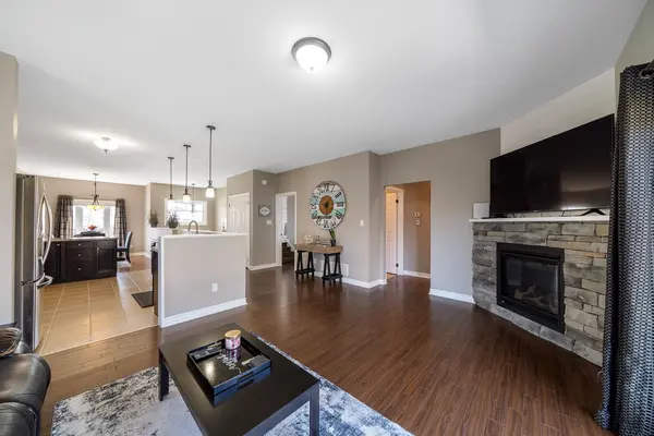 219 Centre ST, Clearview, ON L0M 1S0