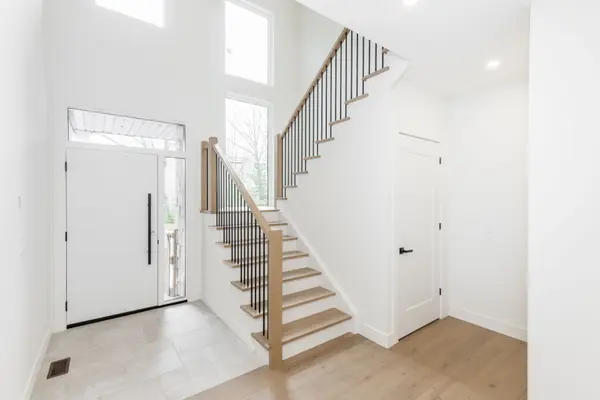 56 Brennan AVE, Barrie, ON L4N 4B1