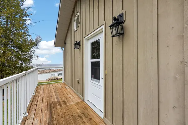 442 Silver Birch DR, Tiny, ON L9M 0M5
