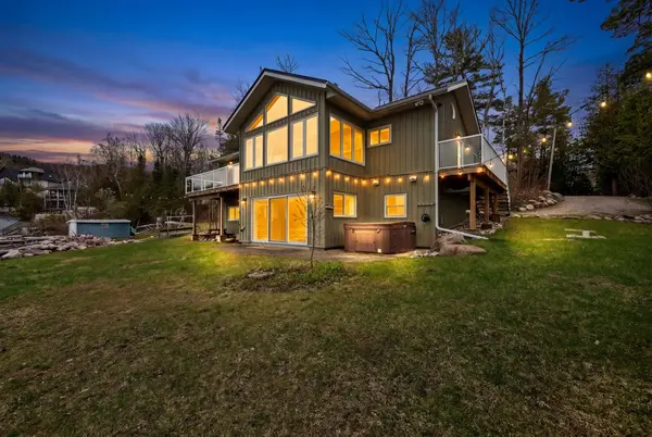 442 Silver Birch DR, Tiny, ON L9M 0M5