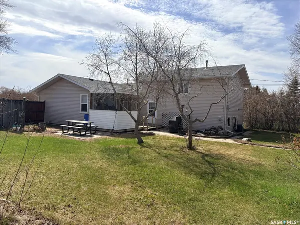 62 Main STREET, Leask, SK S0J 1M0