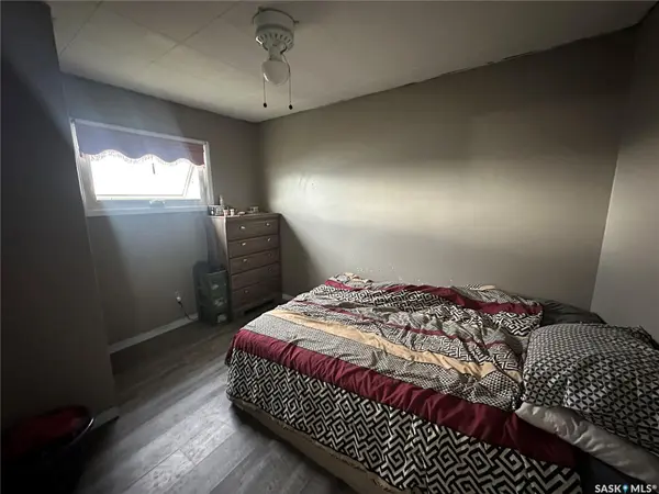 102 9th AVENUE SE, Weyburn, SK S4H 1Z7