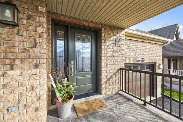 55 Abbey RD, Orangeville, ON L9W 5E3