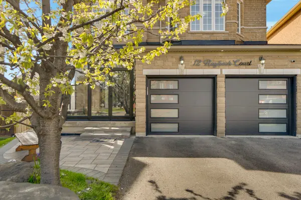 12 Raybeck CT, Brampton, ON L6Y 0K1