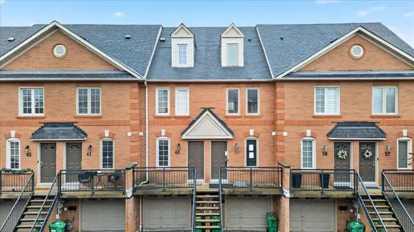 3895 Doug Leavens BLVD #39, Mississauga, ON L5N 7G1