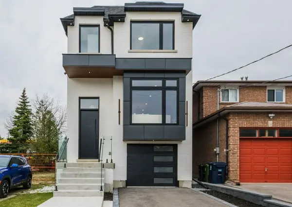 4 Lunness RD, Toronto W06, ON M8W 4M3