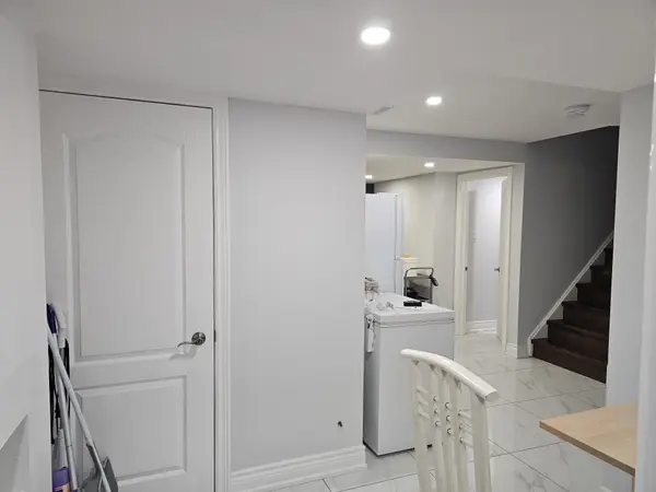 3177 Colonial DR #basement #1, Mississauga, ON L5L 5L3