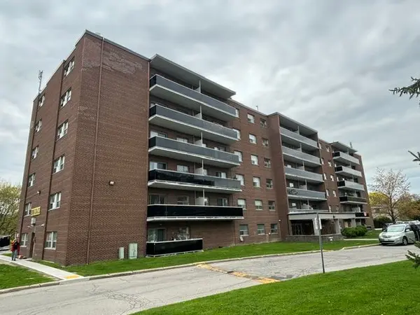 515 North Service RD #2-305, Mississauga, ON L5A 1B3